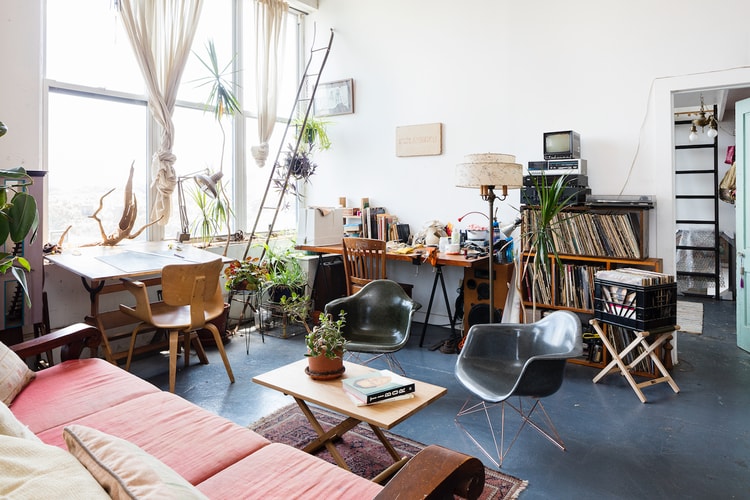 STUSSY Livin’ GENERAL STORE x Modarnica によるアームシェルチェア