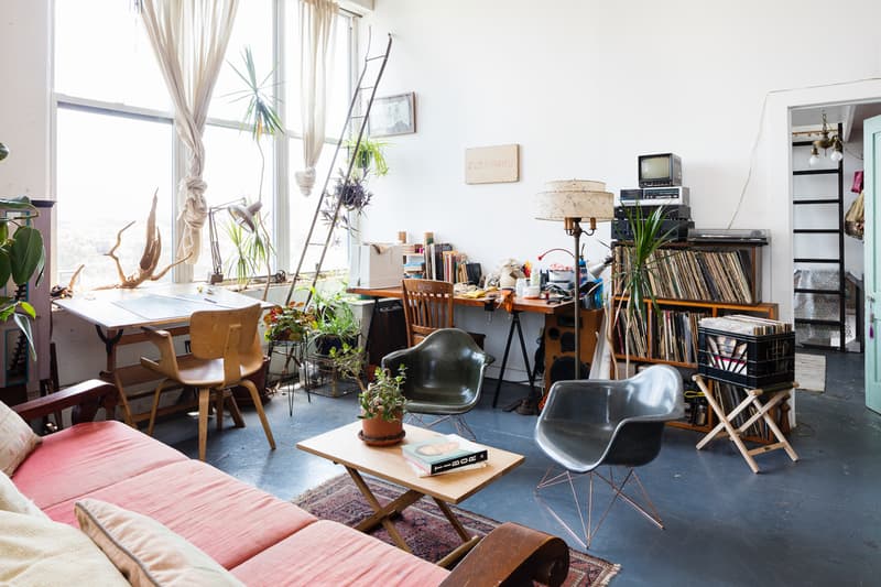 STUSSY Livin’ GENERAL STORE x Modarnica によるアームシェルチェア