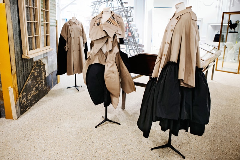 川久保玲が Burberry のヴィンテージトレンチをアレンジ