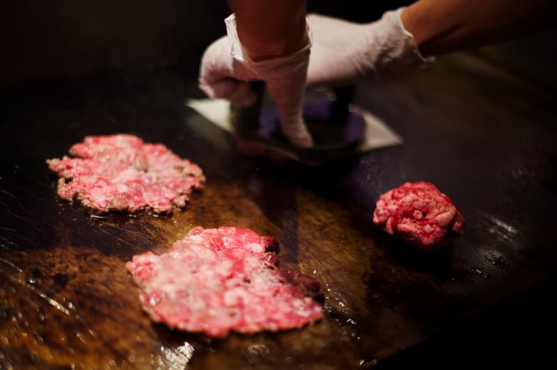 Eats: HENRY'S BURGER