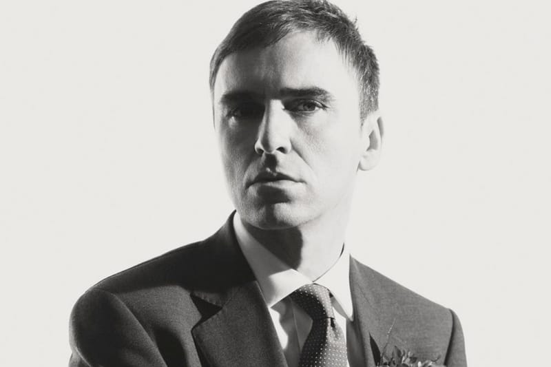 Raf Simons が答える 20 の少し“ODD(奇妙)”な質問