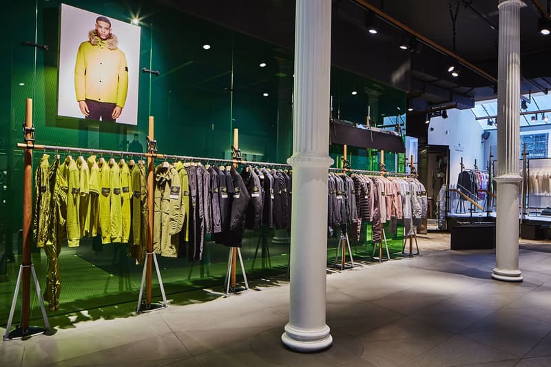 Stone Island が NYC にフラッグシップストアをオープン