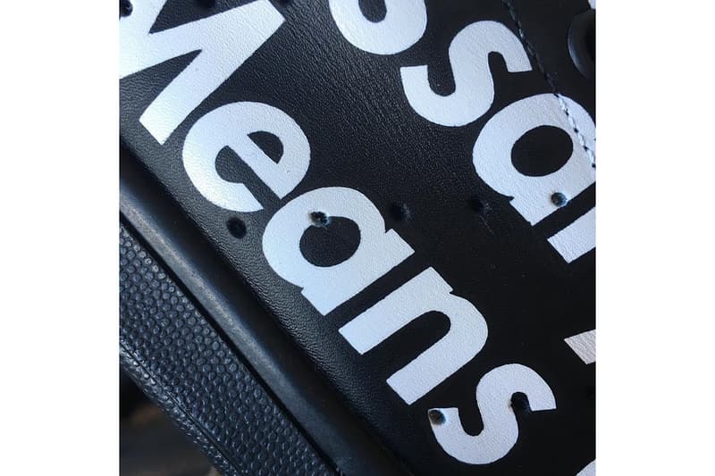 Supreme x Stan Smith はこんな感じ？