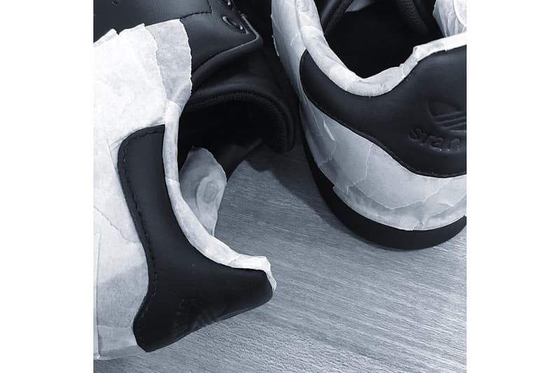 Supreme x Stan Smith はこんな感じ？