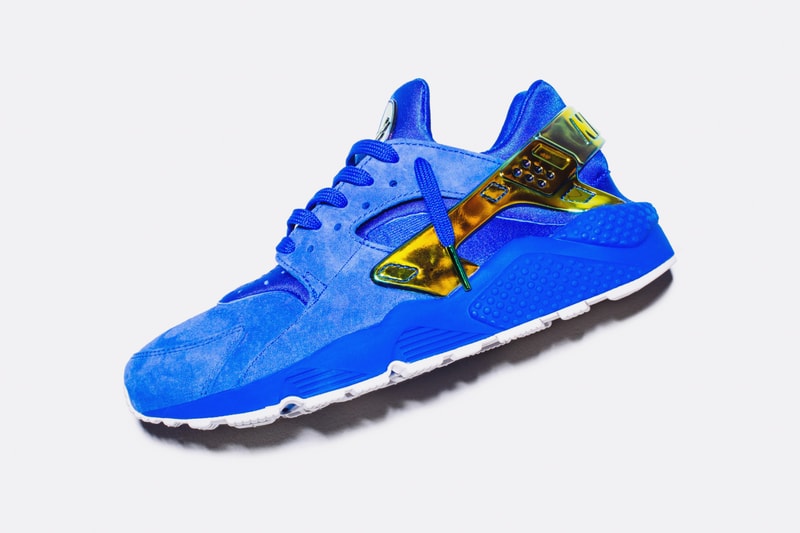 UNDEFEATED がスウェードで別注した Nike “La Huarache”