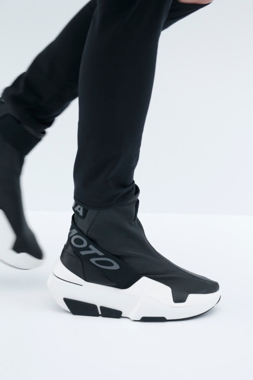 Y-3 2017 Spring/Summer フットウエアコレクション