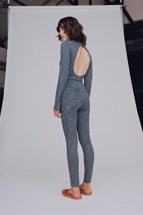 A.P.C. Outdoor Voices コラボコレクションが本日より発売