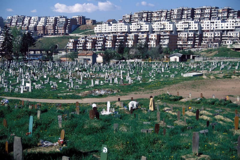忘れ去られたオリンピック会場跡地の風景