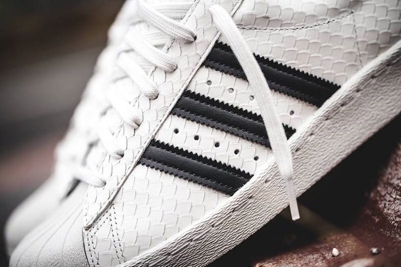 adidas Originals Superstar 80s スネイクスキンのような新作