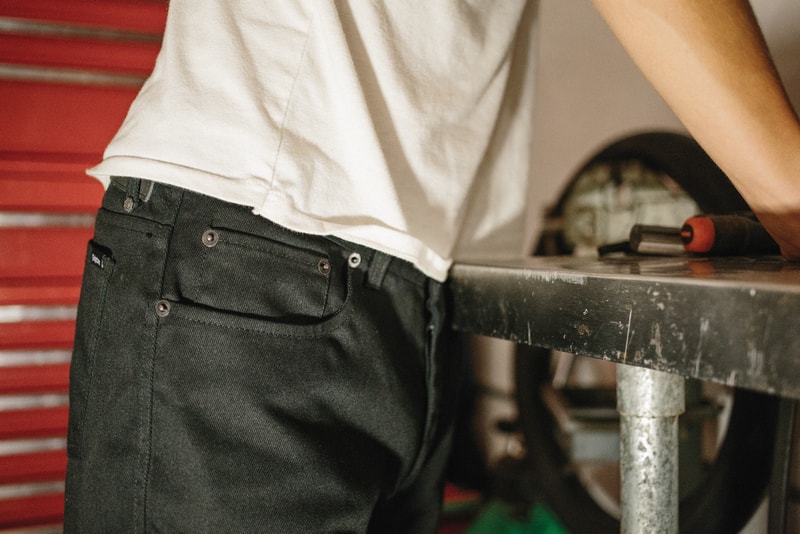 Brixton よりリジッドで男らしい “Service Pant” コレクションがドロップ