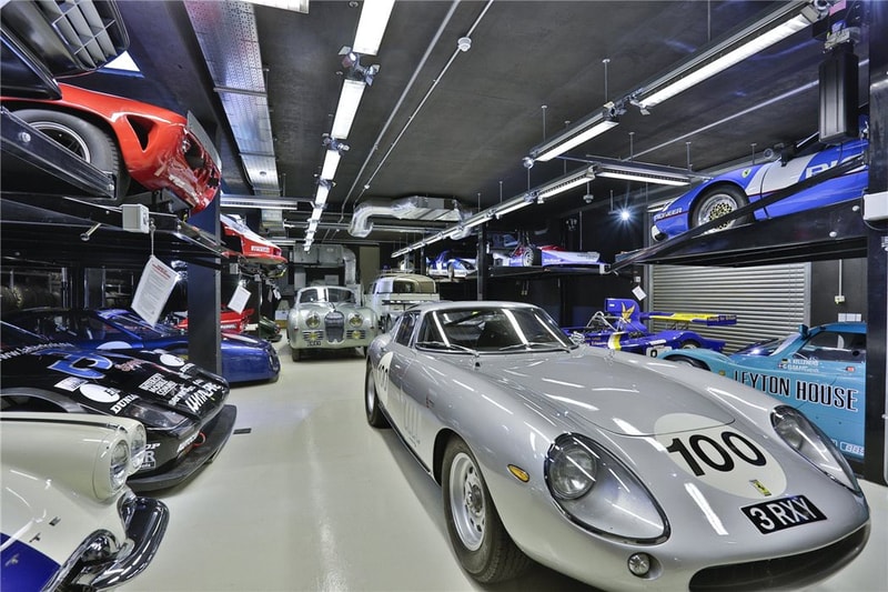 車コレクターにはたまらないドリームハウス