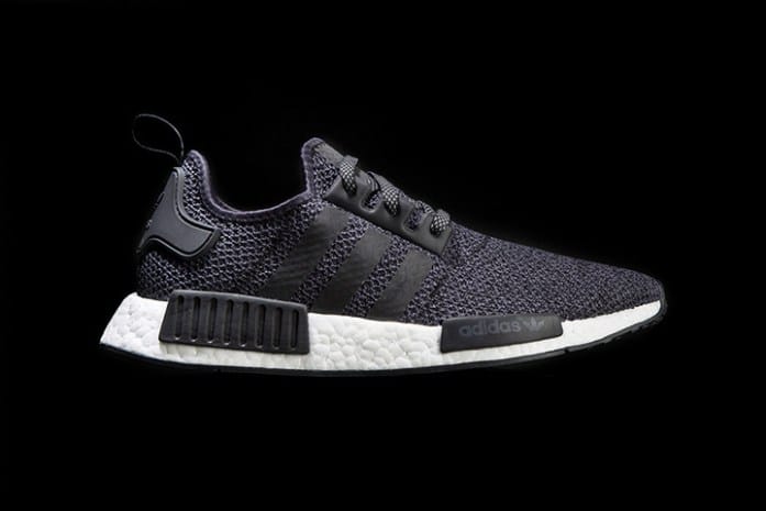 Champ Sports による、第2弾目の adidas Originals NMD はオールブラックで登場