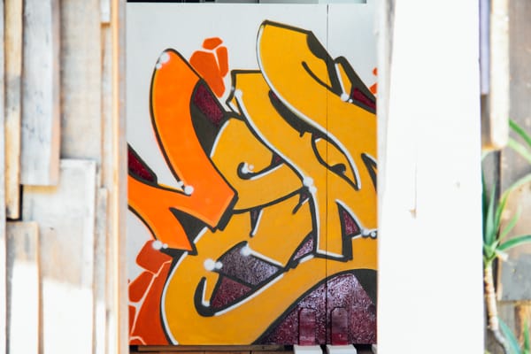 Interviews: NY仕込みによる真のグラフィティ体現者 NESM