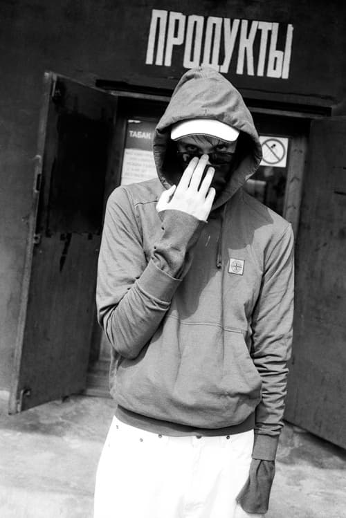 ファッションの新拠点・ロシアで制作されたエディトリアル