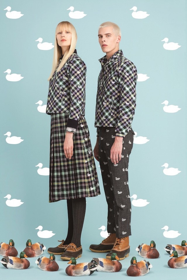 KOE と Thom Browne がアヒルをテーマにしたコレクションを発表