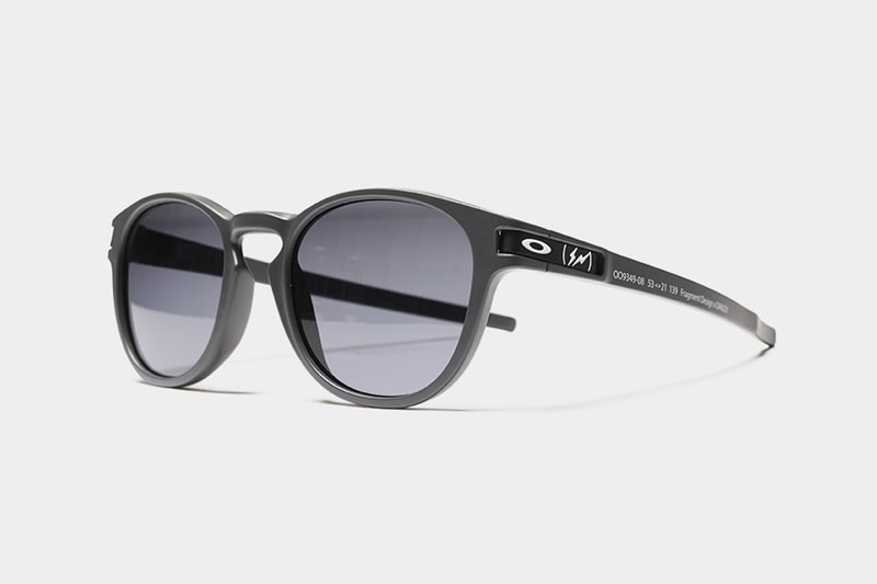 Oakley Latch × fragment design 限定サングラス