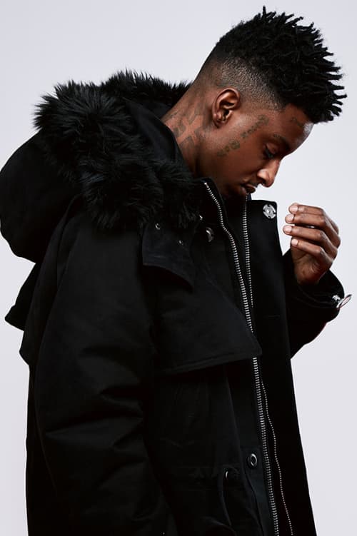 OFF-WHITE の新たなルックブックに 21 Savage がモデルとして登場