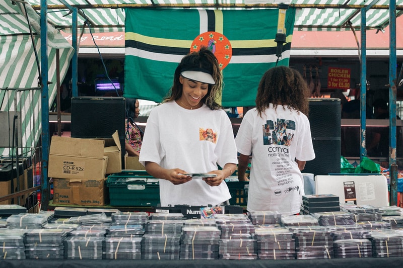 STÜSSY と Boiler Room が Notting Hill Carnival の限定Tシャツを製作