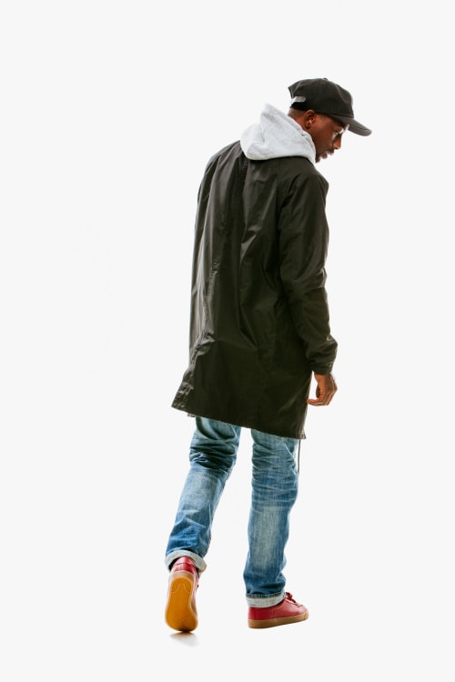 スポーツxミリタリーを提案する UNDEFEATED 2016 Fall コレクション