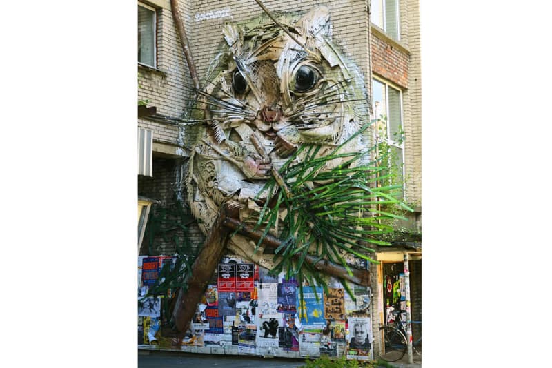 各地に点在する巨大な動物たち…作品の材料は？