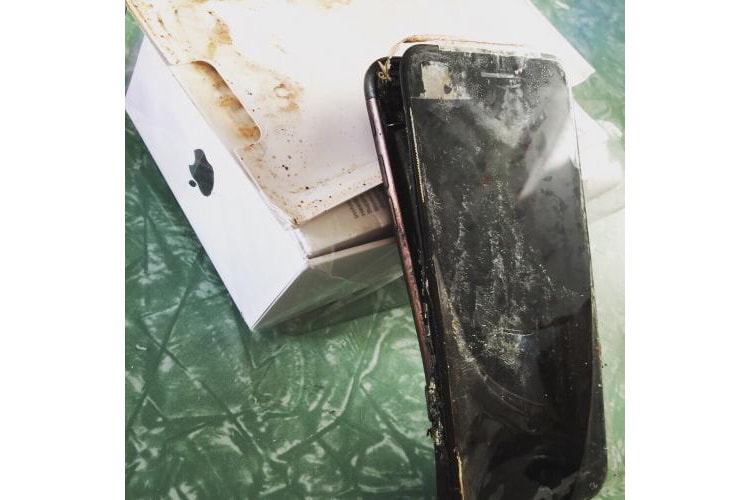 突如爆発したとされる iPhone 7 の姿を写した画像が世界中で話題に