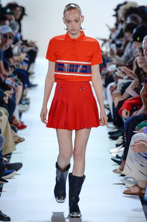 HOOD BY AIR が 2017 Spring/Summer コレクションで大手ポルノ配信サイト Pornhub とチームアップ