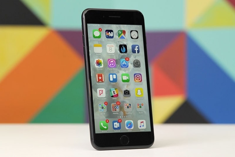 iPhone 7 Plus はもうすでに完売状態？