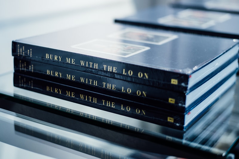Recaps: Lo Life のフォトブック Bury Me With The Lo On – Tokyo Launch
