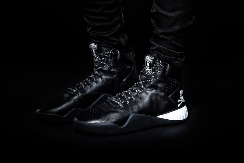 mastermind JAPAN x adidas Originals コラボレーションシューズにクローズアップ