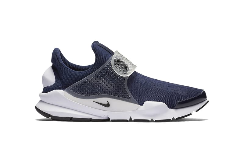Nike より人気の Sock Dart ニューモデルが登場
