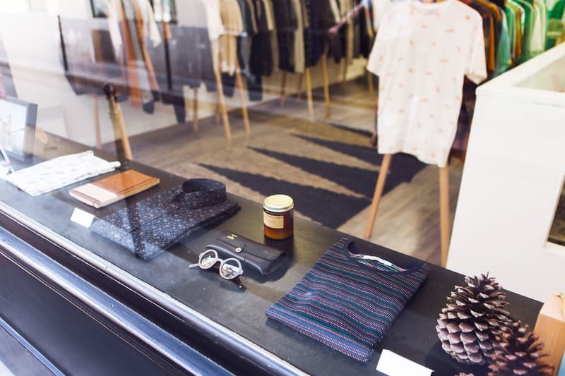 OLOW 初となる旗艦店がパリにオープン