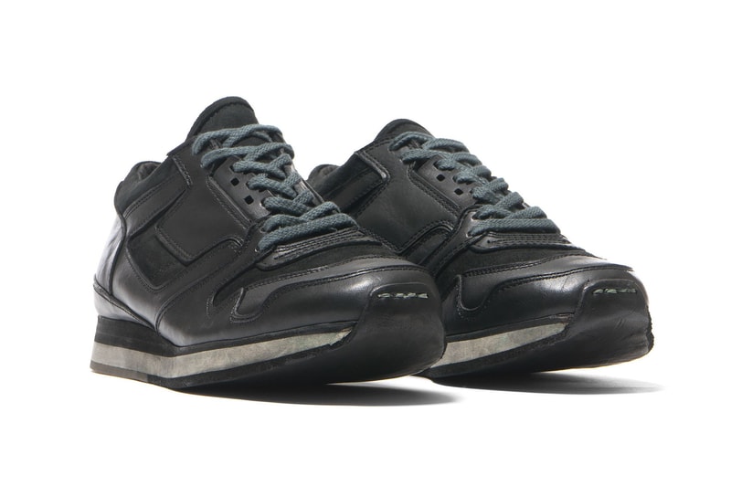 sacai x Hender Scheme ブラック&カーキの後染めスニーカー