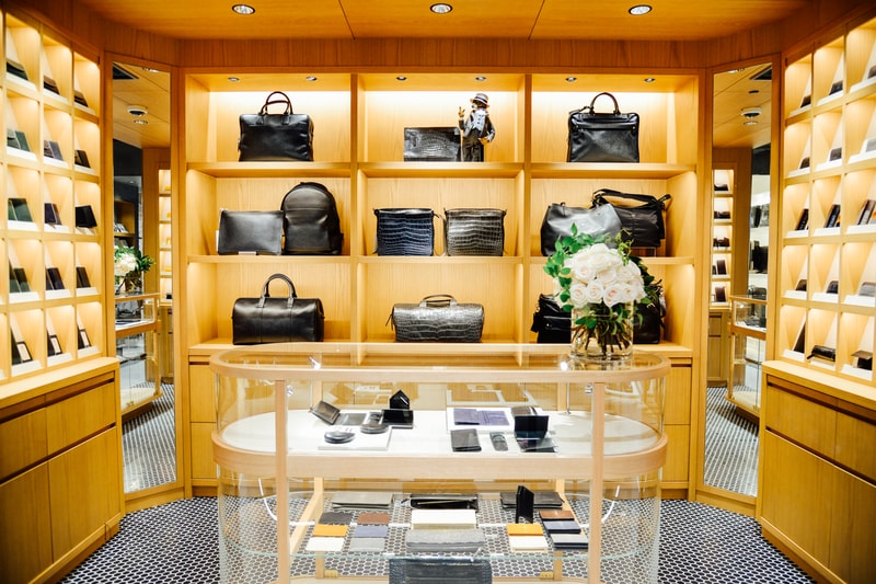 Shops: “最高のユナイテッドアローズ” UNITED ARROWS Roppongi Hills Store