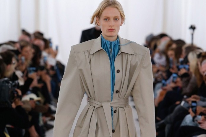 Demna Gvasaliaによる Balenciaga 2017 Spring/Summerコレクション