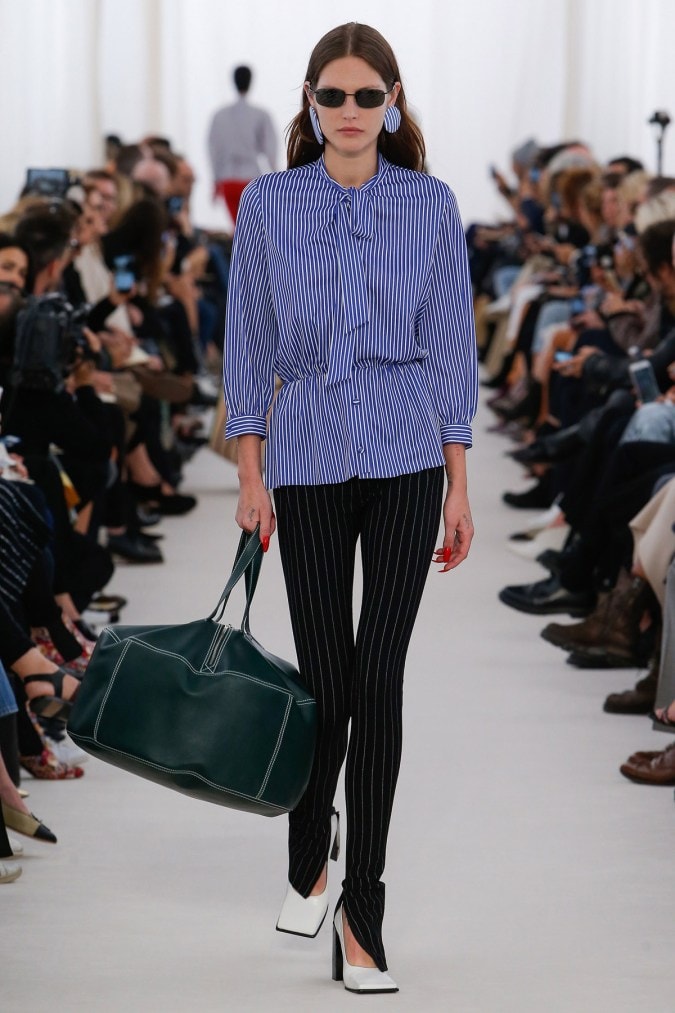 Demna Gvasaliaによる Balenciaga 2017 Spring/Summerコレクション