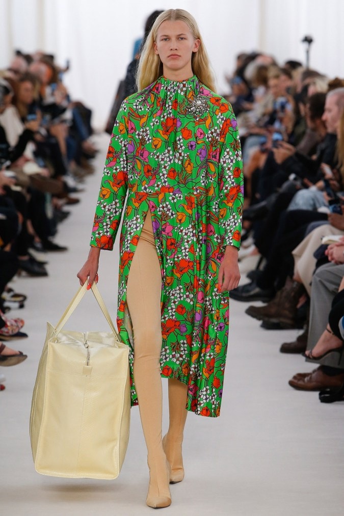 Demna Gvasaliaによる Balenciaga 2017 Spring/Summerコレクション