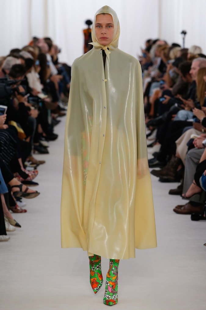 Demna Gvasaliaによる Balenciaga 2017 Spring/Summerコレクション