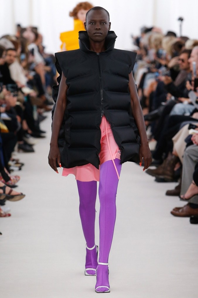 Demna Gvasaliaによる Balenciaga 2017 Spring/Summerコレクション