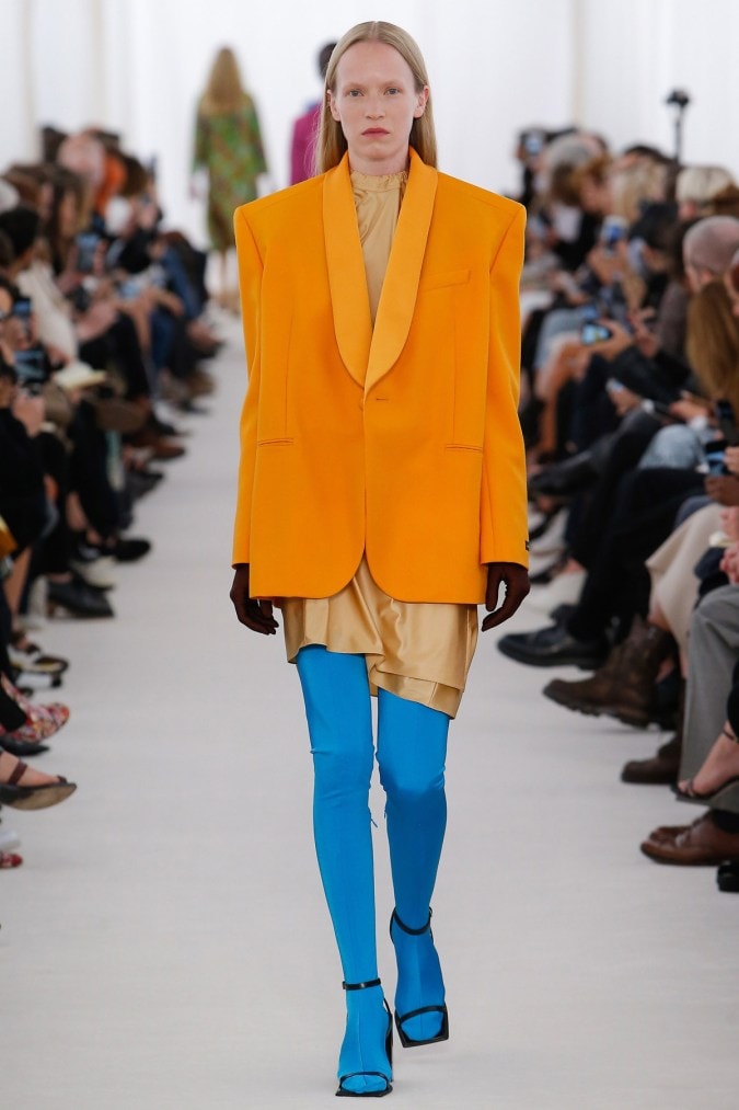 Demna Gvasaliaによる Balenciaga 2017 Spring/Summerコレクション
