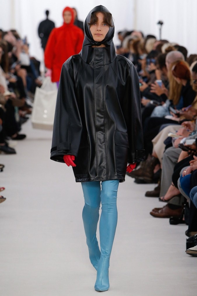 Demna Gvasaliaによる Balenciaga 2017 Spring/Summerコレクション