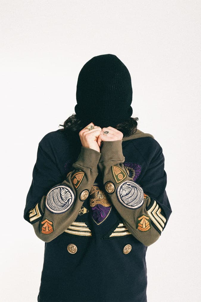 Roden Grey の2016 Fall / Winter ルックブックに登場したのは、サイケデリックなDries Van Noten