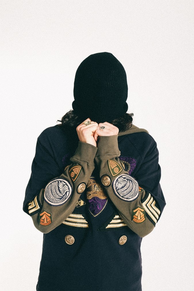 Roden Grey の2016 Fall / Winter ルックブックに登場したのは、サイケデリックなDries Van Noten