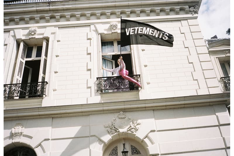 Vetements の第2冊目となる写真集『VETEMENTS SUMMERCAMP』が登場