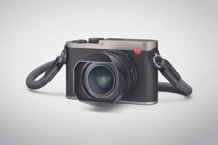 Leica Q に新色 "Titanium Gray" が登場