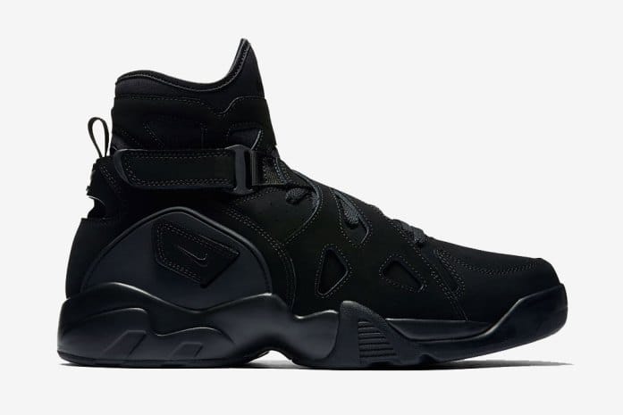 Nike Air Unlimited が "Triple Black" で登場