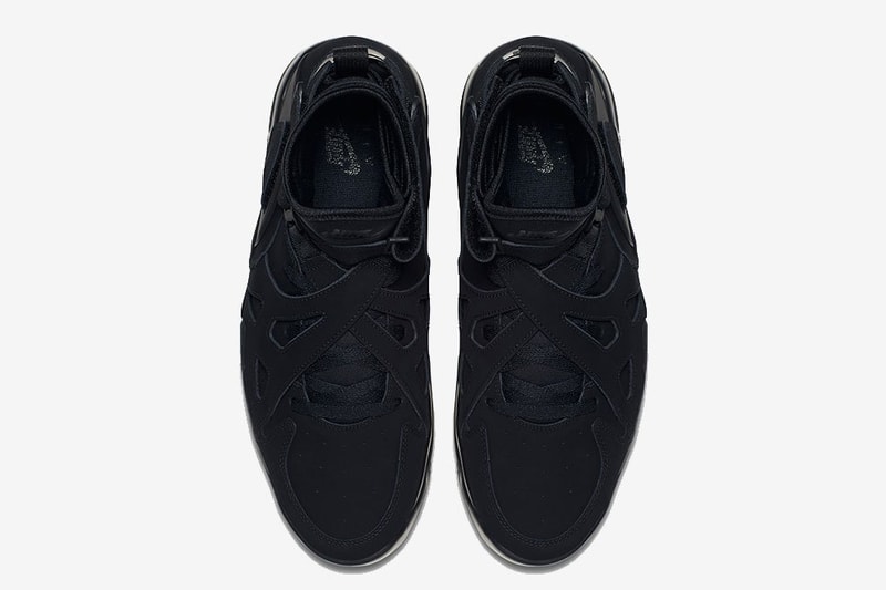 Nike Air Unlimited が "Triple Black" で登場