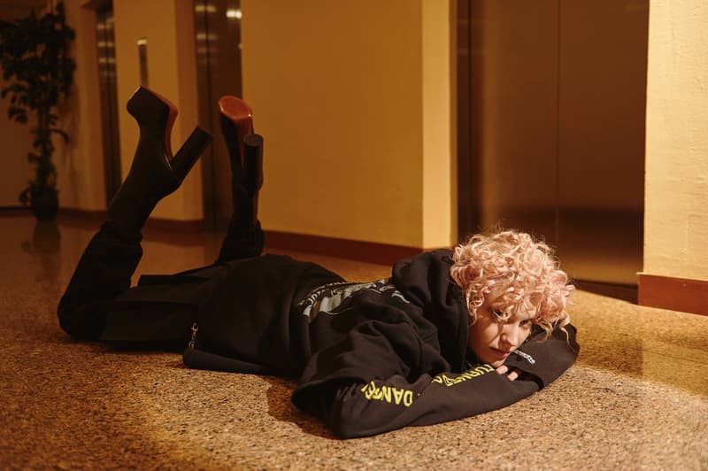 Vetements 2016 Fall / Winter コレクションをフィーチャーした、SVMOSCOW の最新エディトリアル