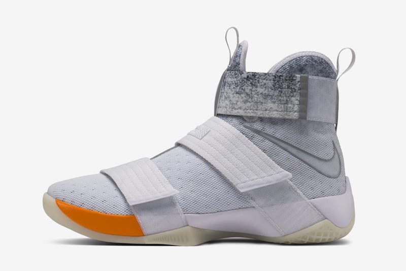 SoHo ストア限定 LeBron Soldier X by John Elliott