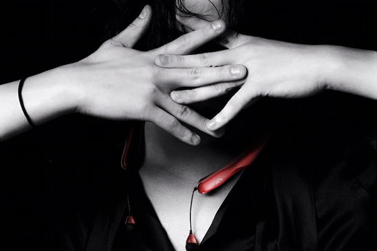 ジードラゴンによる Peaceminusone がbluetooth搭載のヘッドセットをローンチ Hypebeast Jp ジードラゴンによる Peaceminusone がbluetooth搭載のヘッドセットをローンチ Hypebeast Jp