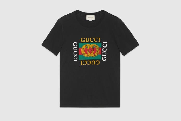 Gucci のクラシックロゴを配したTシャツとフーディが復活